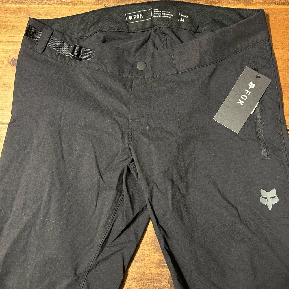Fox Men's Cargo Pants in Black